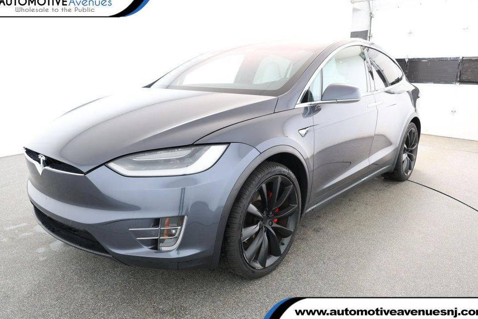 TESLA MODEL X 2019 5YJXCBE40KF212835 image